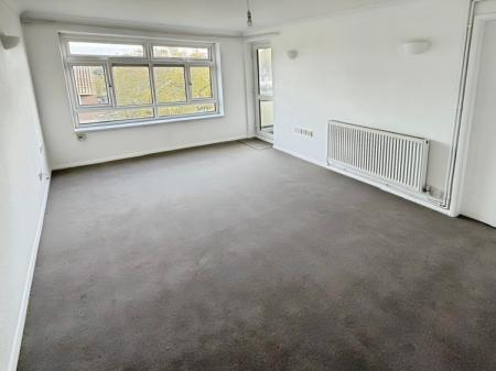 Flat Wickham Street in Greater London