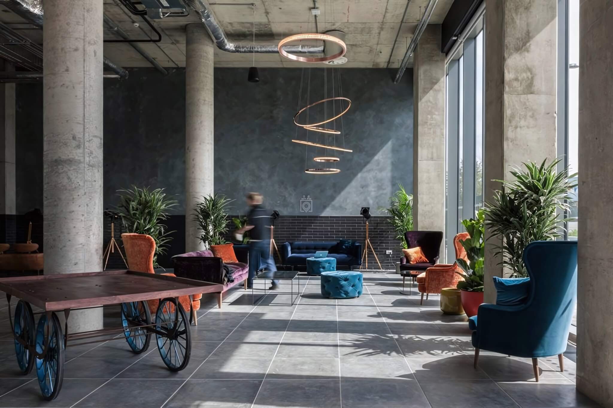Flat Halewood Way in London