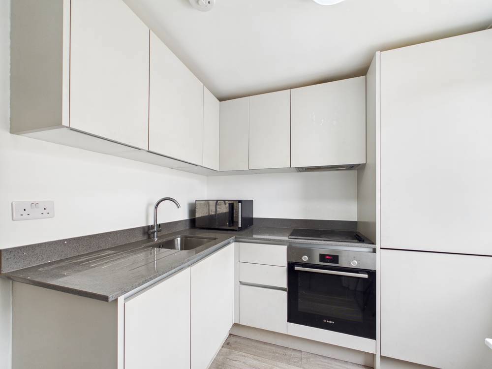 Flat Gladstone Court in Chelmsford
