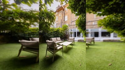 Flat Aintree Street in Greater London