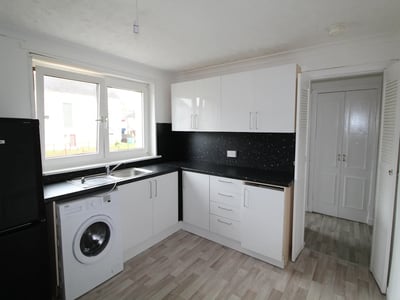 Flat Kirkness Street in Airdrie
