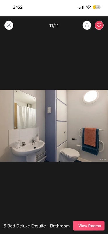 Room Charlotte Court in Sheffield