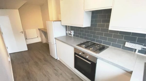 Flat Shirland Road in City of Westminster
