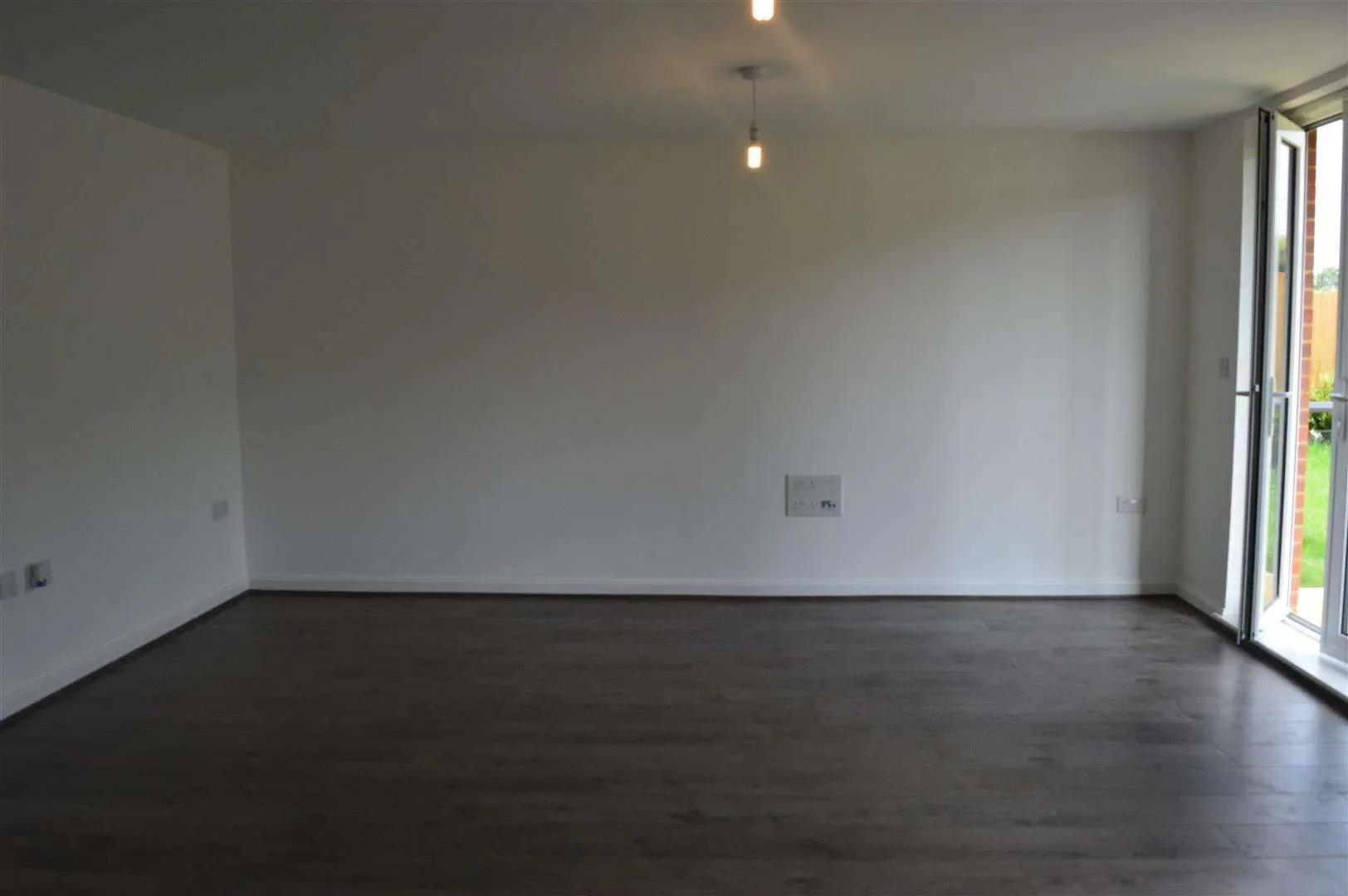 Flat Lett Lane in Ebbsfleet Garden City