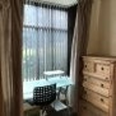 Room Heeley Road in Birmingham