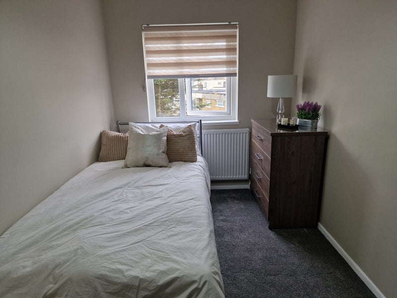 Room Rokells in Basildon