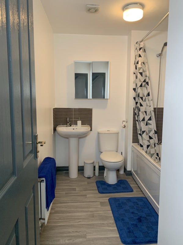 Room Seymour Road in Sandwell