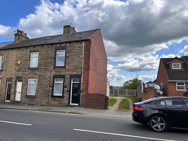 House Pogmoor Road in Barnsley