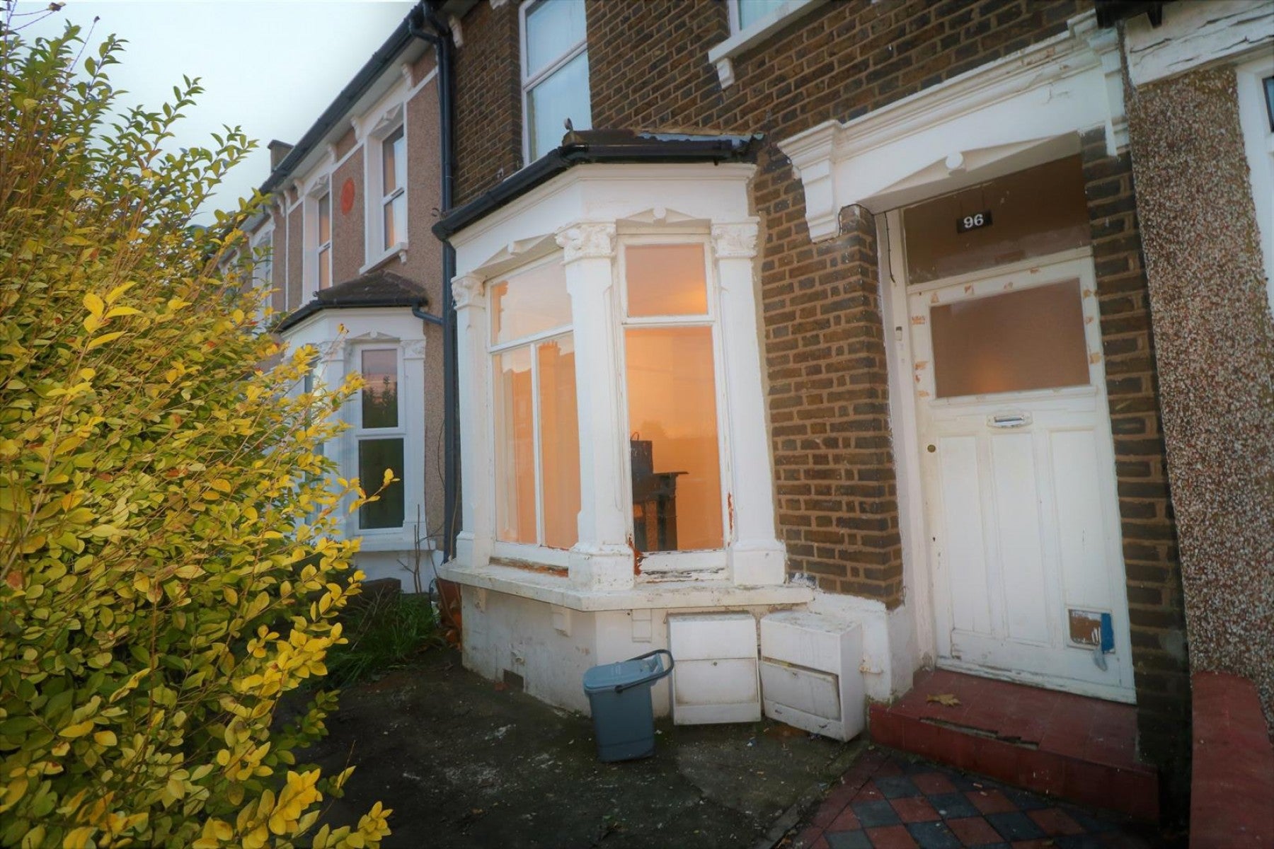 Flat Fairlawn Park in Greater London