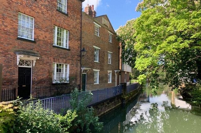 Flat (Lower) Fisher Row in Oxford