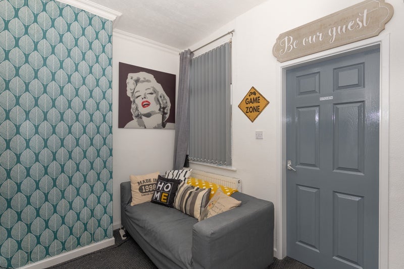 Room Parr Stocks Road in St Helens