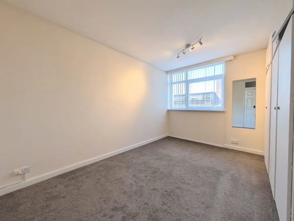 Flat Sandown Road in Thornton-Cleveleys