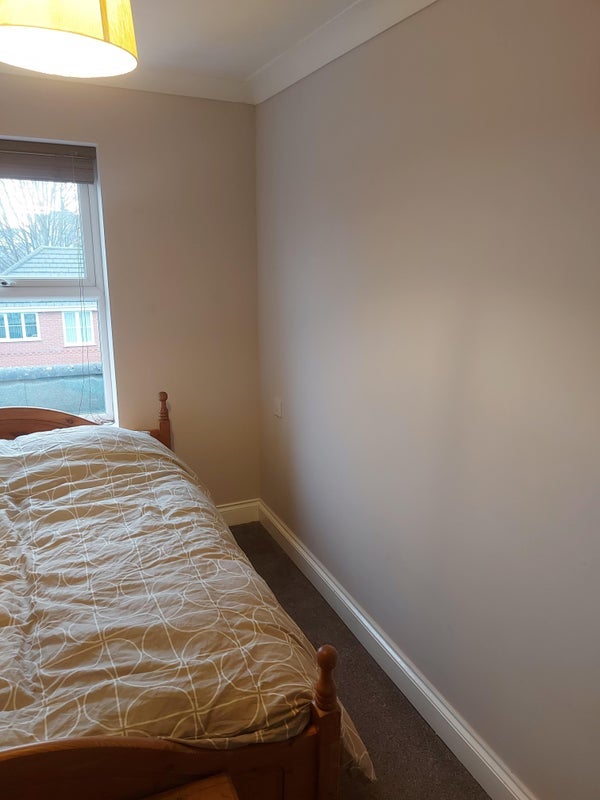 Room Churchill Road in Poole