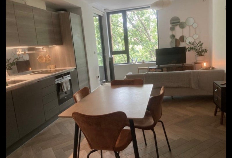 Room Dawson Street in Greater London