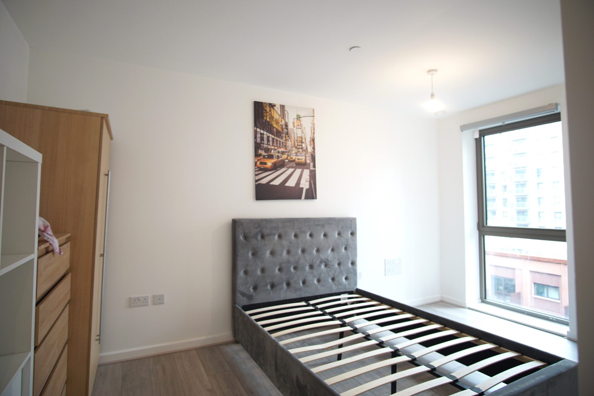Flat Rutherford Way in Greater London