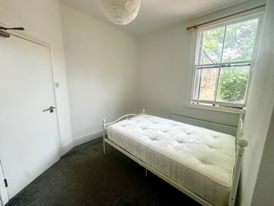 Room Marischal Road in Greater London