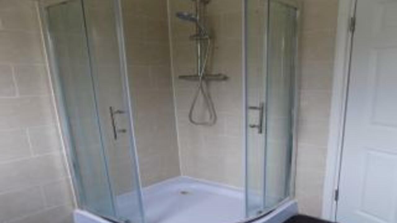 Room Meyrick Avenue in Luton