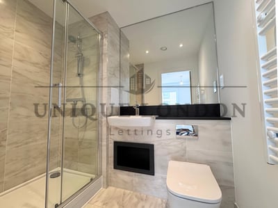 Flat Bishopsgate in City of London