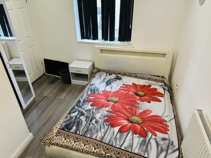 Room The Chantries in Coventry