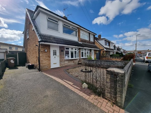 House Hornby Crescent in St Helens