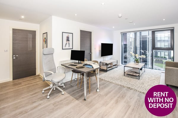 Flat Ordsall Lane in Salford