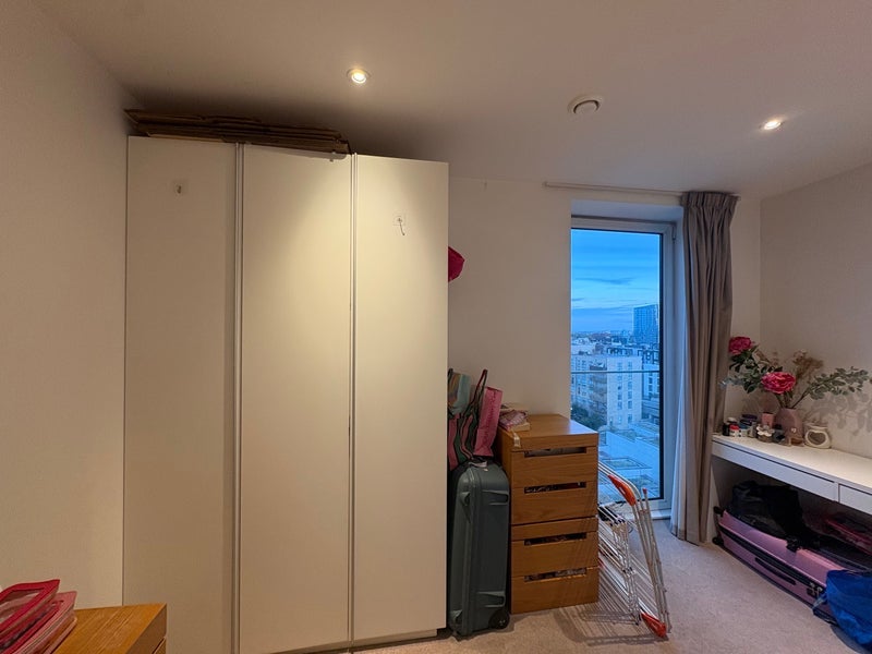 Room Mirabelle Gardens in Greater London