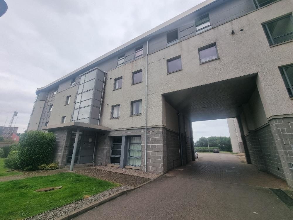 Flat Merkland Lane in Aberdeen City