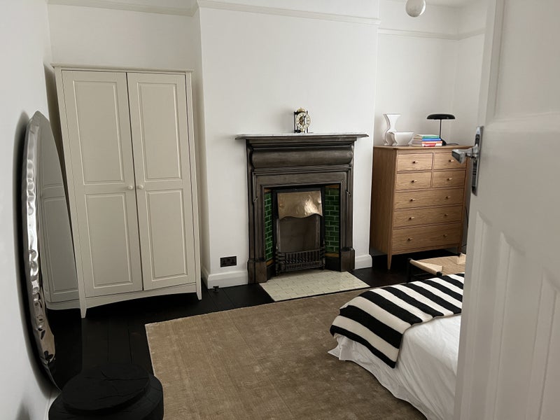 Room Mackie Road in Greater London
