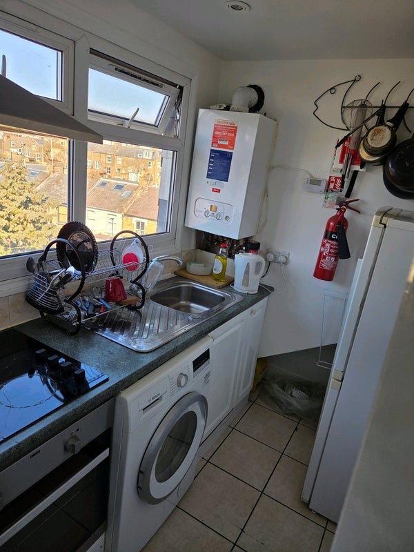 Room Aubert Park in Greater London
