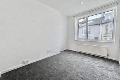 Flat Drew Street in Brixham