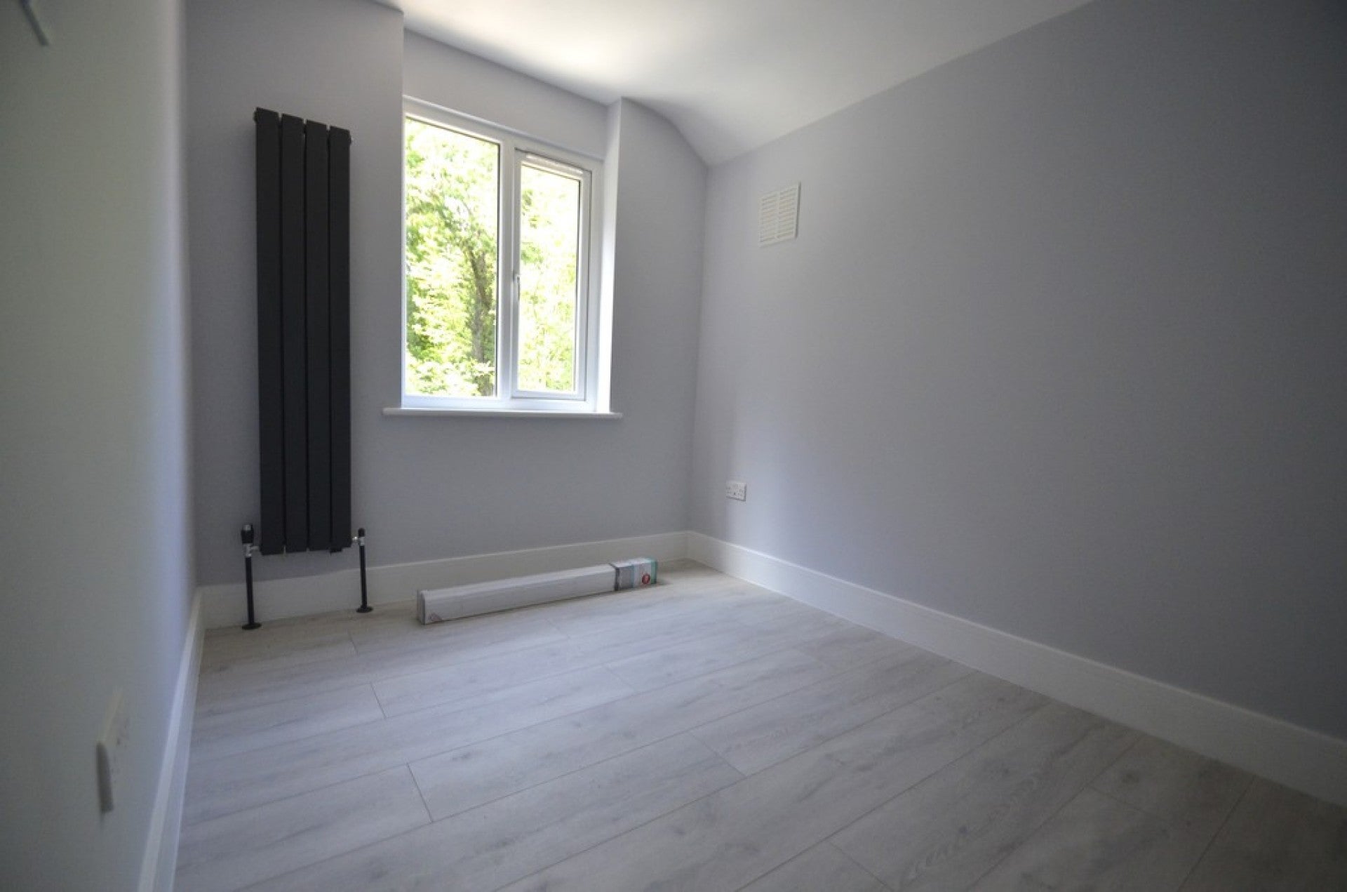 Room Staines By-Pass in Borough of Spelthorne
