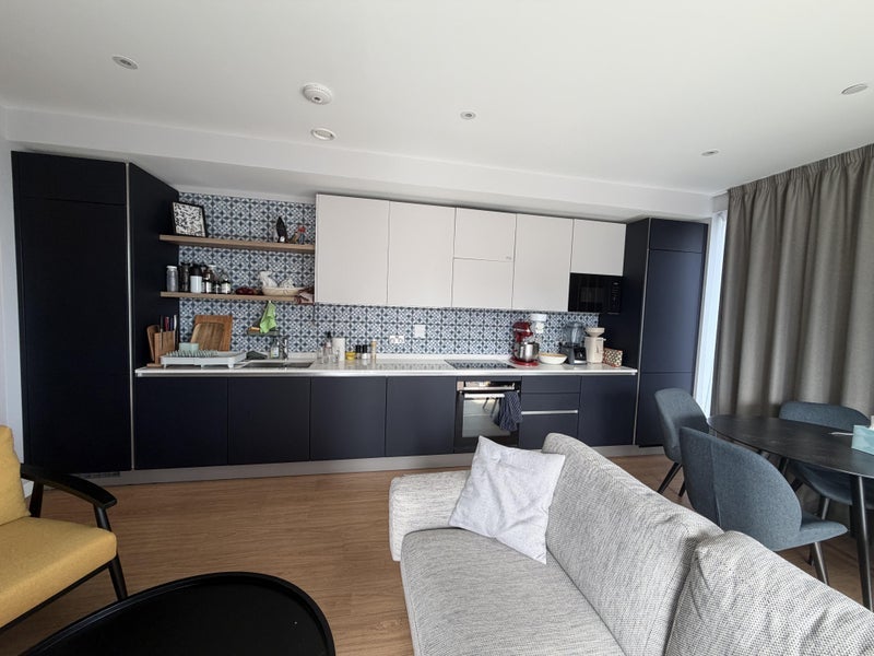 Flat Anthems Way in Greater London