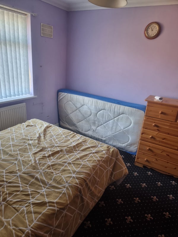 Room Fatherless Barn Crescent in Dudley
