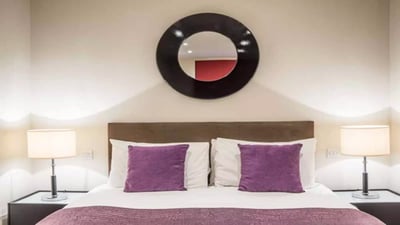Flat Westbourne Park Road in Greater London