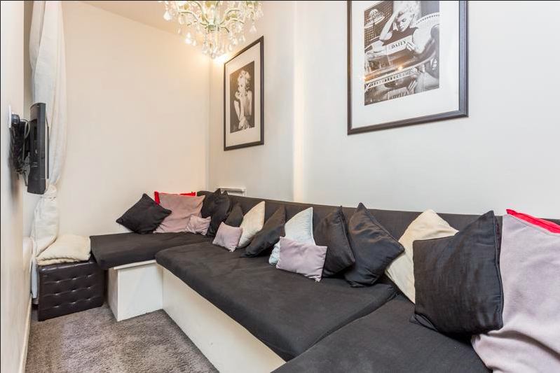 Flat Torrington Place in Greater London