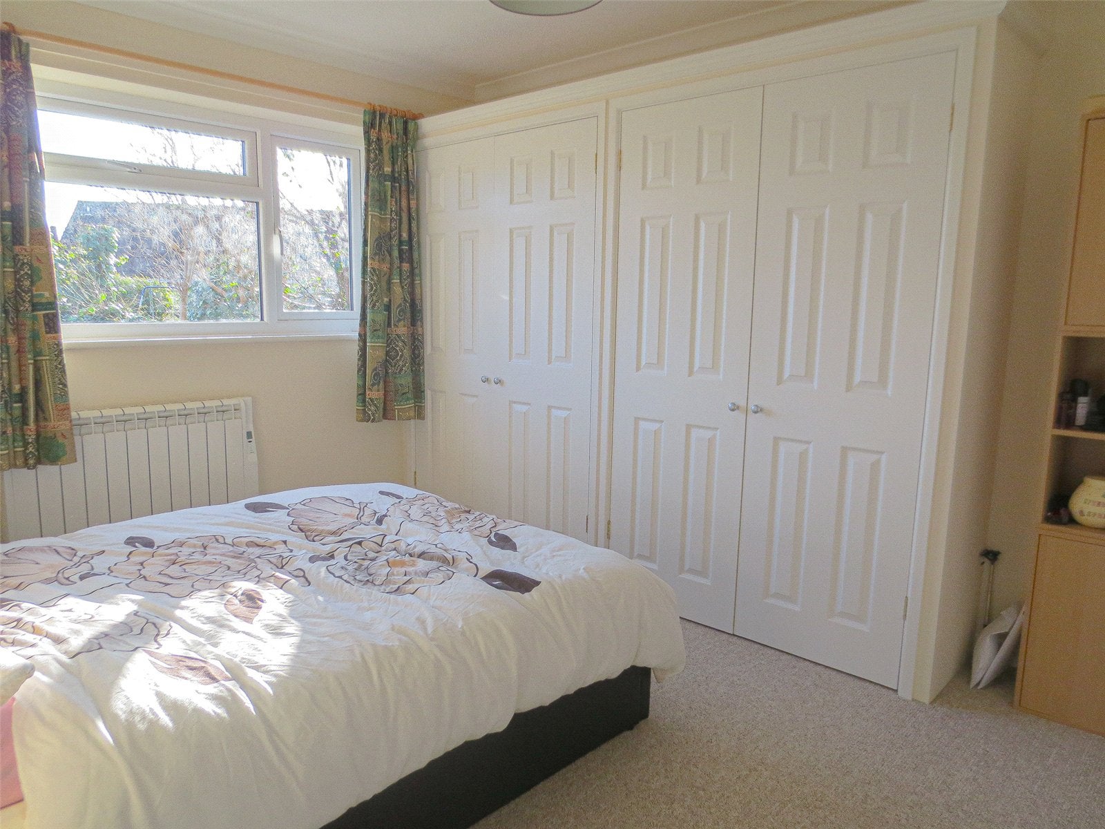 House Parklands Way in Somerton