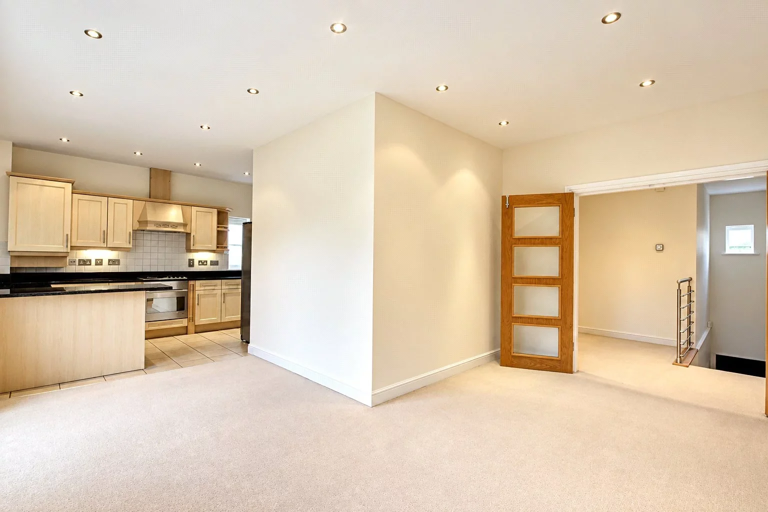 Flat Sovereign Mews in Greater London