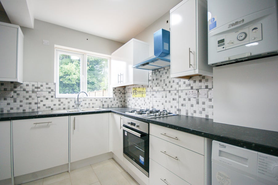House Windrush Grove in Birmingham