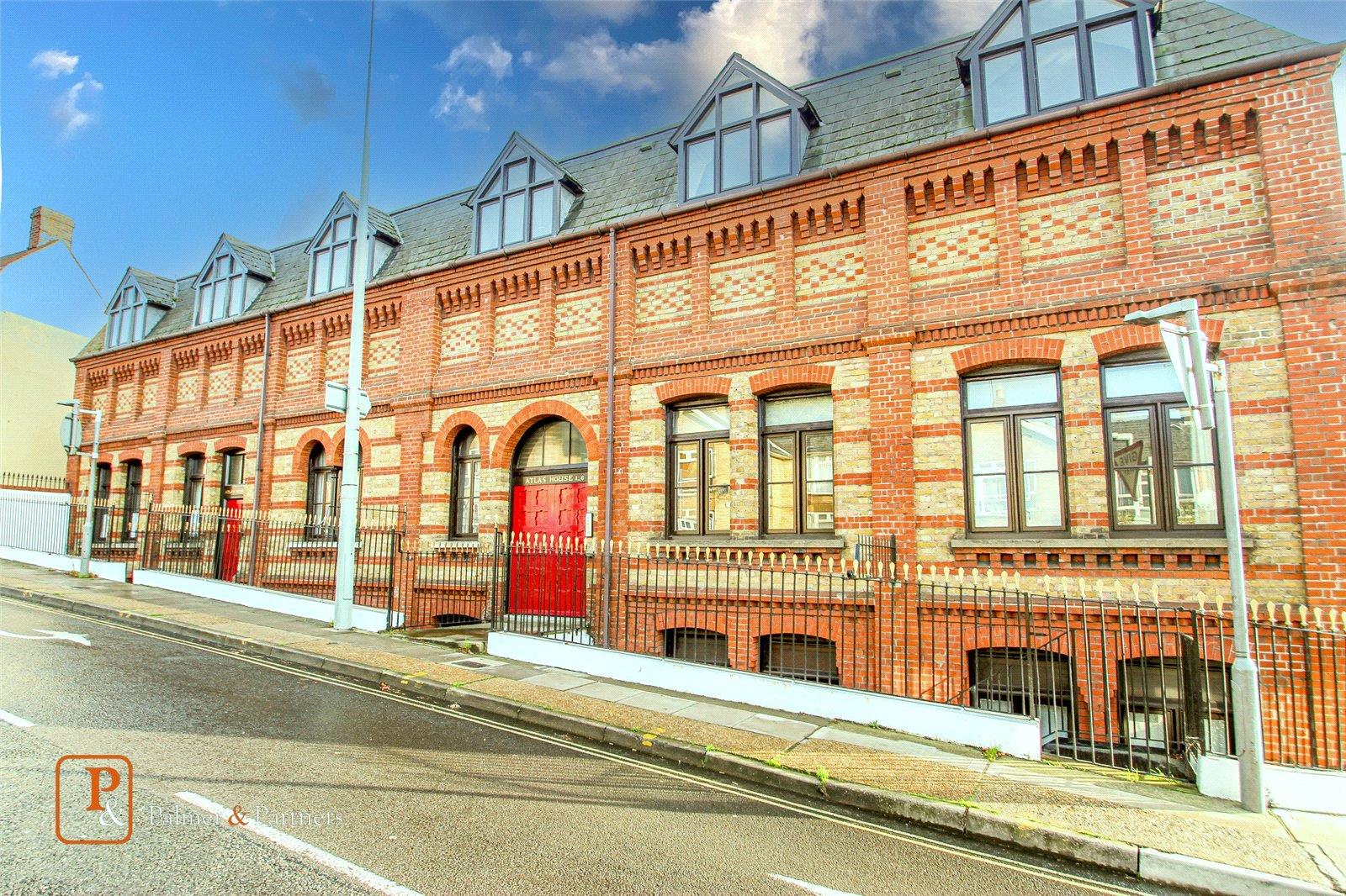 Flat Woodbridge Road in Ipswich