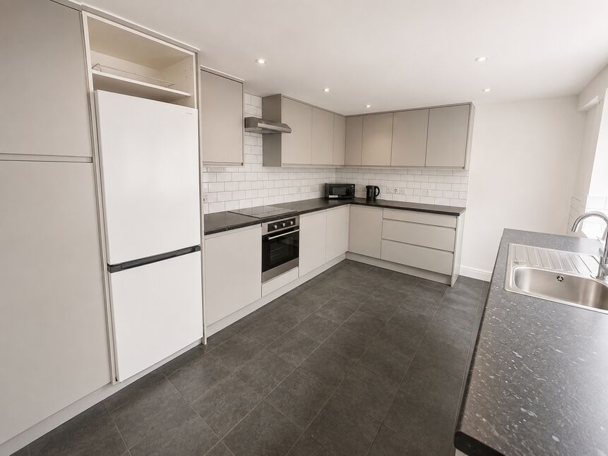 Room Corporation Road in Grimsby