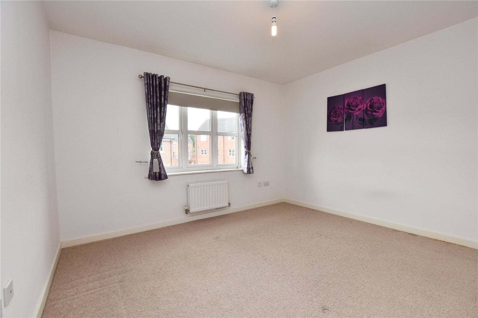 Flat Ripley Close in Leeds