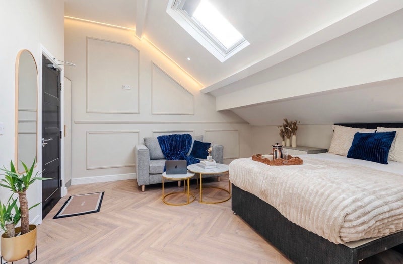 Room Ollier Street in Widnes