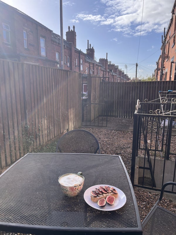 Room Headingley Avenue in Leeds