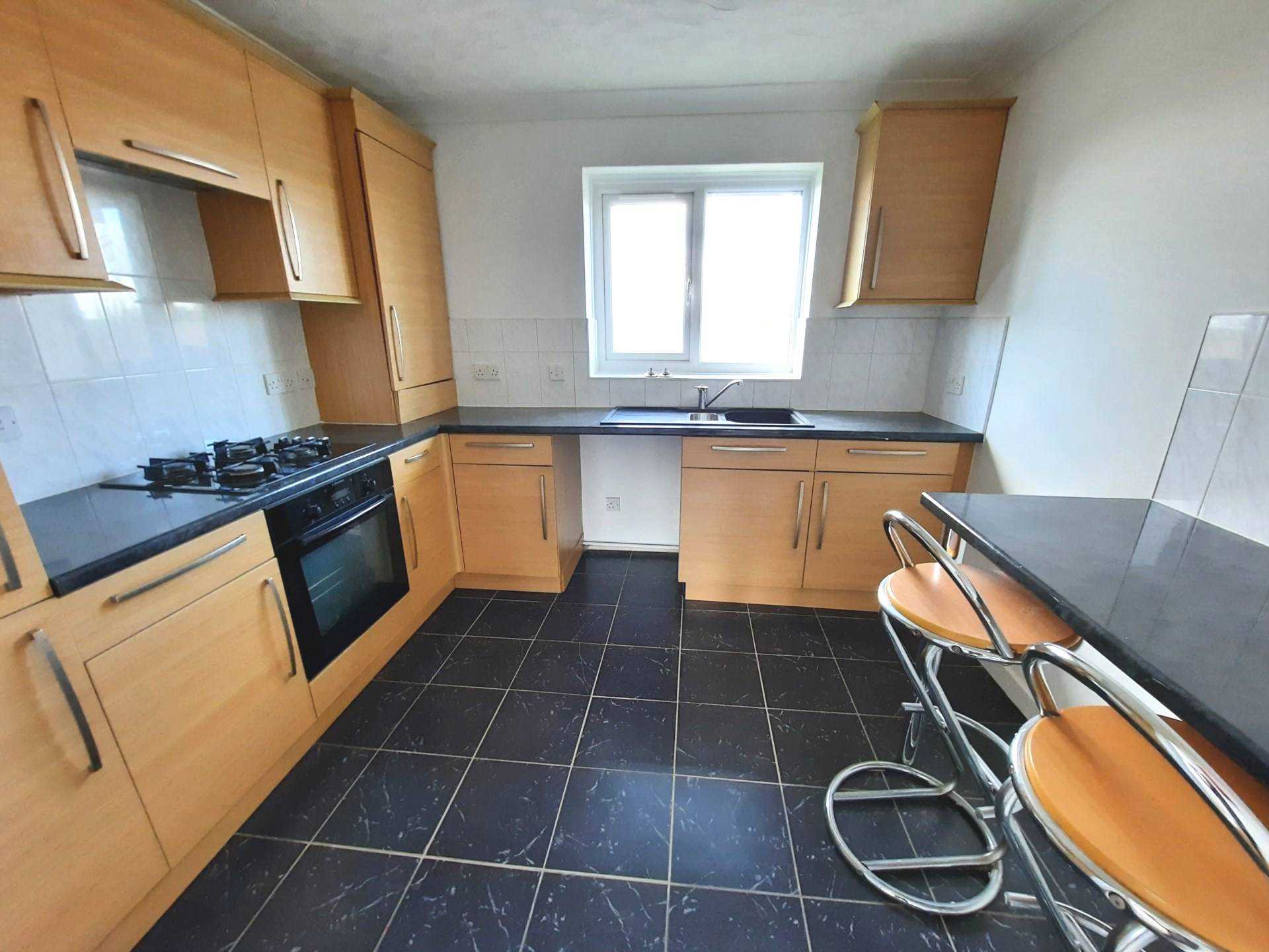 Flat New Road in Greater London