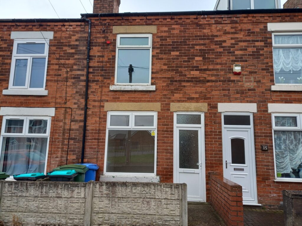 House Arundel Drive in Mansfield Woodhouse