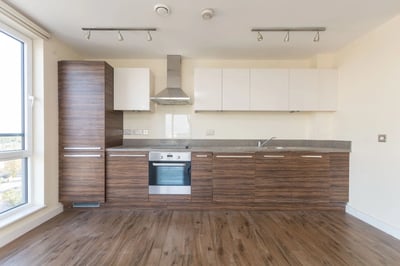 Flat Kingston Road in Greater London