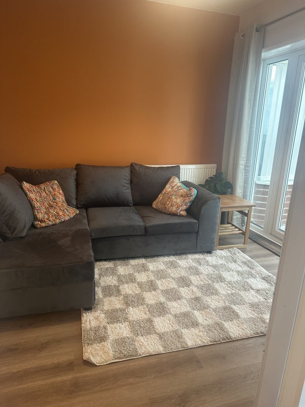 Room Chestnut Drive in Preston