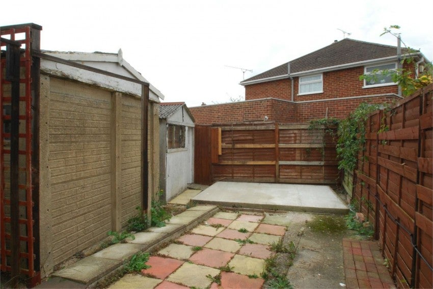 Flat Willington Street in Maidstone