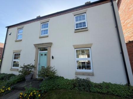 Flat Eastfield Road in East Lindsey