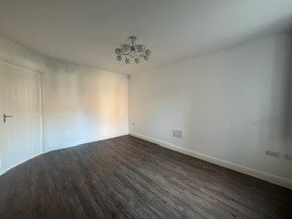 Flat Thames Avenue in Wigan